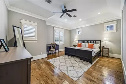 823 W 26th Street, Houston, TX 77008 - Photo 12