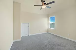 326 Polar Bear Trl, Crosby, TX 77532 - Photo 32