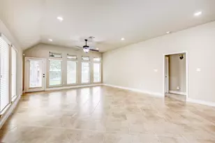 160 Knollbrook Cir, Montgomery, TX 77316 - Photo 14
