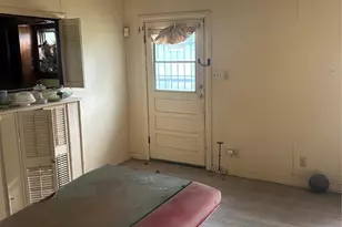 213 Armstrong St, Houston, TX 77029 - Photo 12