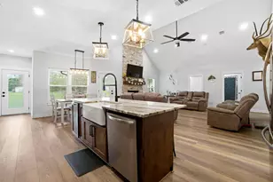 386 Pearl Thomas Rd, Livingston, TX 77351 - Photo 16