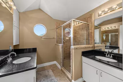 5951 South Loop E #7, Houston, TX 77033 - Photo 14