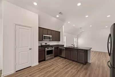 1010 Schooner Street, Crosby, TX 77532 - Photo 4