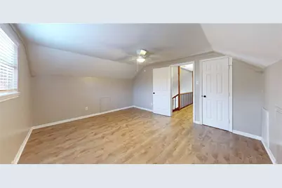 5221 Cottonwood Circle, Dickinson, TX 77539 - Photo 18