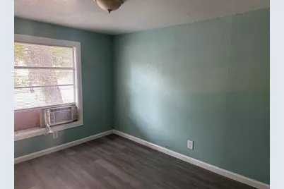9810 Cedar Branch Drive, Baytown, TX 77521 - Photo 8