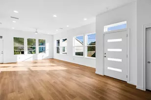 5323 Rue St, Houston, TX 77033 - Photo 2