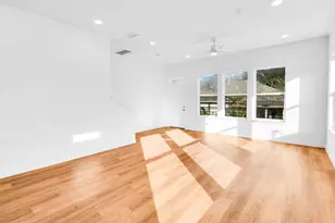 5323 Rue St, Houston, TX 77033 - Photo 10