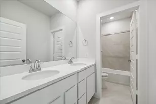 2418 Russet Forest Dr, Katy, TX 77494 - Photo 32