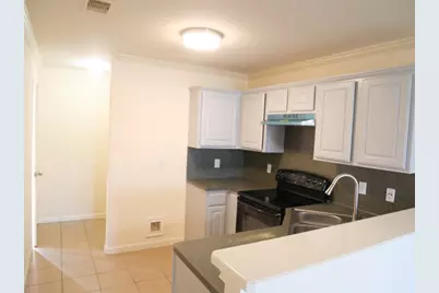 11802 Greenshire Drive, Houston, TX 77048 - Photo 12