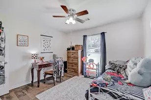 1570 Rebecca Pl, Vidor, TX 77662 - Photo 24