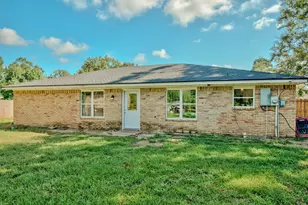 1570 Rebecca Pl, Vidor, TX 77662 - Photo 26
