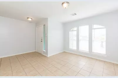 7615 Greenwood Point Drive, Cypress, TX 77433 - Photo 4