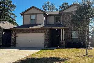2340 La Salle Woods, Conroe, TX 77304 - Photo 2
