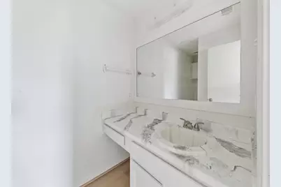 700 Lyle West Avenue #D, Cleveland, TX 77327 - Photo 14