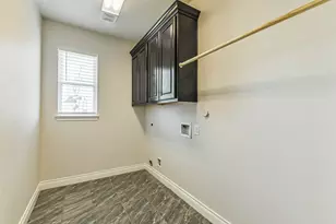 235 N Waterstone Dr, Montgomery, TX 77356 - Photo 14