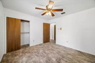 6002 Weeping Willow Rd, Houston, TX 77092 - Photo 20