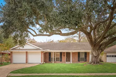 11225 Cliffwood Drive, Houston, TX 77035 - Photo 1