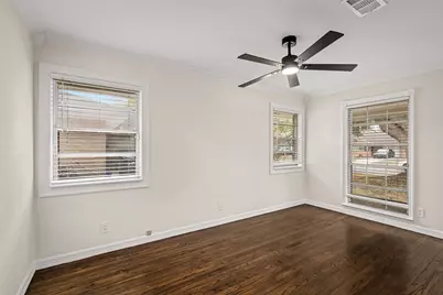11225 Cliffwood Drive, Houston, TX 77035 - Photo 8