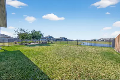 14432 Sugar Pines Drive, Conroe, TX 77302 - Photo 2