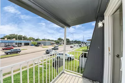 12068 Beechnut Street #C, Houston, TX 77072 - Photo 32