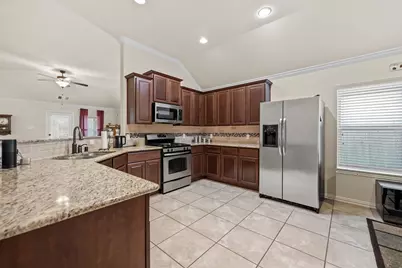 24118 McKinzie Ridge Drive, Porter, TX 77365 - Photo 8