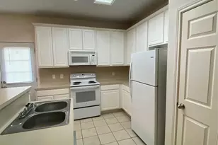 8925 Elm Drake Ln, Humble, TX 77338 - Photo 2