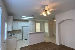 8925 Elm Drake Ln, Humble, TX 77338 - Photo 4