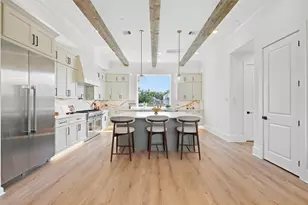 2111 Nantucket Dr, Houston, TX 77057 - Photo 12