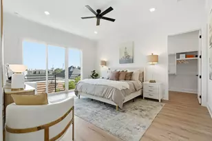 2111 Nantucket Dr, Houston, TX 77057 - Photo 12
