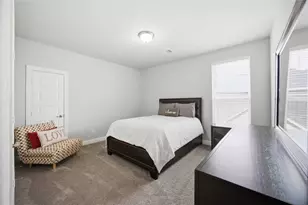 8203 Flagman Trl, Fulshear, TX 77441 - Photo 32