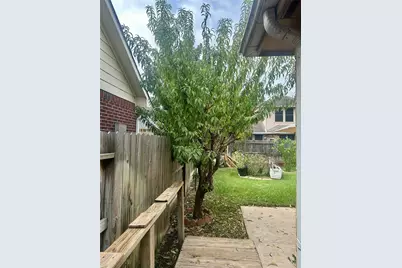 554 Ivy Cross Lane, Sugar Land, TX 77479 - Photo 32