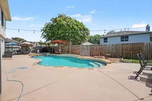 2890 Colony Cone Cir, Dickinson, TX 77539 - Photo 44