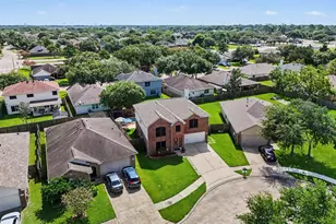 2890 Colony Cone Cir, Dickinson, TX 77539 - Photo 46