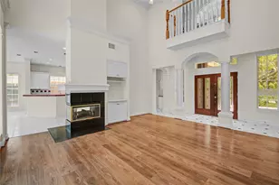 16 Treverstone Ct, Sugar Land, TX 77479 - Photo 10