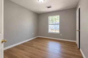 508 W 1st St, Corrigan, TX 75939 - Photo 14