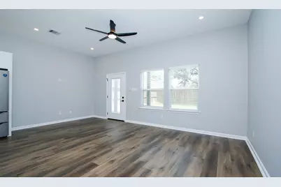 4337 Faulkner Street, Houston, TX 77021 - Photo 10