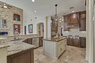 6 S Sage Sparrow Cir, Spring, TX 77389 - Photo 20