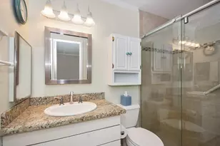 9515 Beverly Hill St, Houston, TX 77063 - Photo 34