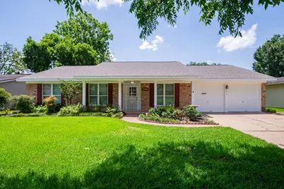 9515 Beverlyhill Street, Houston, TX 77063 - Photo 2