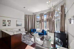 3311 Yupon St, Houston, TX 77006 - Photo 6