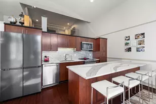 3311 Yupon St, Houston, TX 77006 - Photo 16