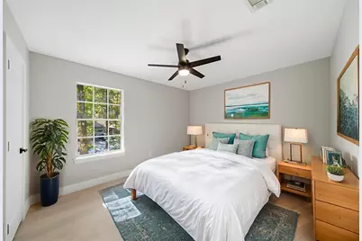 22 Cricket Hollow Place, The Woodlands, TX 77381 - Photo 10