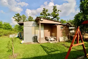 254 Rd 5102H, Cleveland, TX 77327 - Photo 18