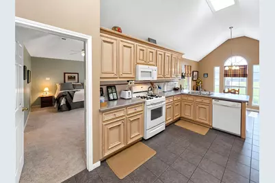 12311 Fisher Drive, Mont Belvieu, TX 77523 - Photo 8