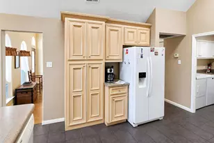12311 Fisher Dr, Mont Belvieu, TX 77523 - Photo 16
