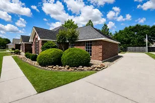 12311 Fisher Dr, Mont Belvieu, TX 77523 - Photo 36