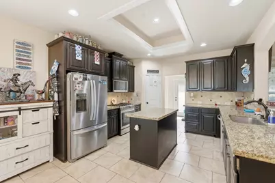 2610 18th Street N, Texas City, TX 77590 - Photo 10