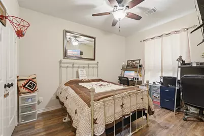 2610 18th Street N, Texas City, TX 77590 - Photo 18