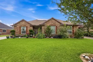 2610 18th St N, Texas City, TX 77590 - Photo 1