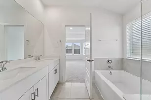 2506 Gray Gale Ct, Baytown, TX 77523 - Photo 38